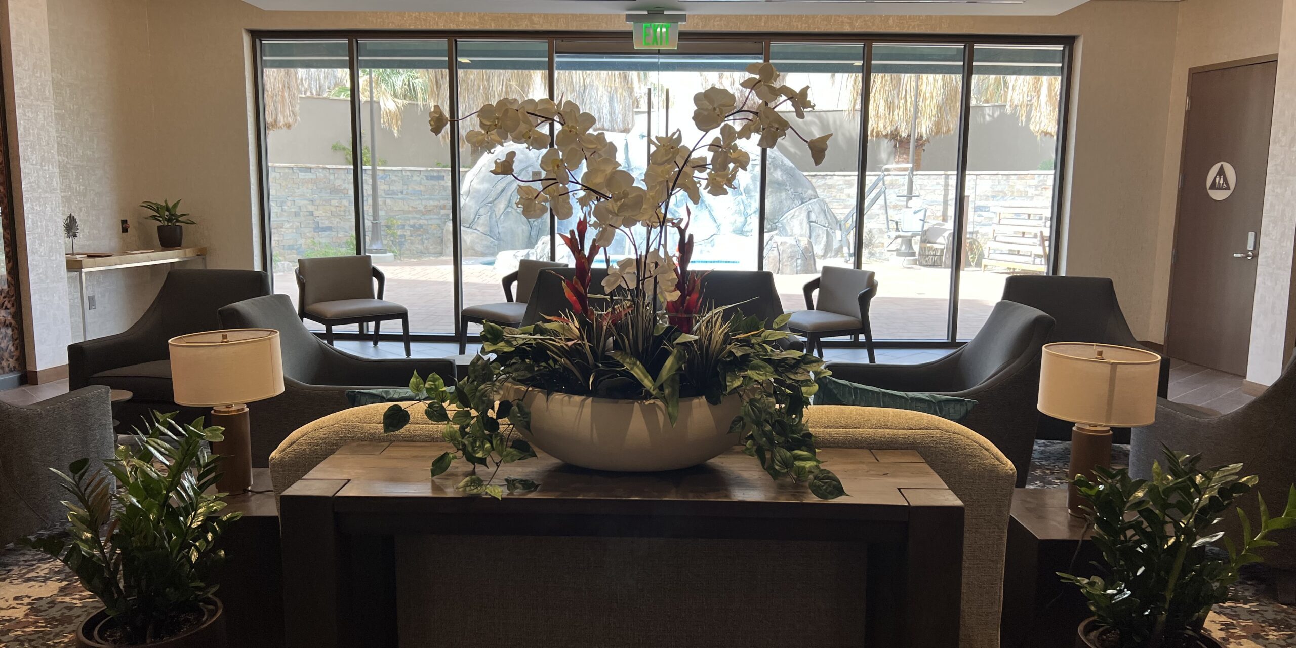 Inside Plants Inside Plants - The benefits of Interior Plants